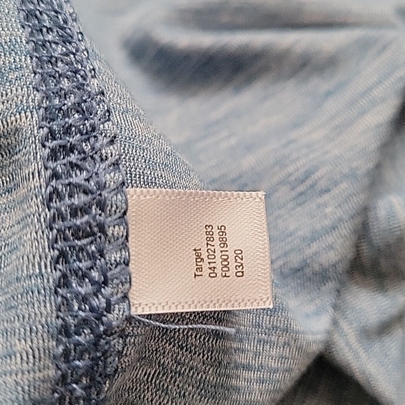 All in Motion athletic long-sleeve top, 1/4 zip high neck, L, EUC - Picture 6 of 6